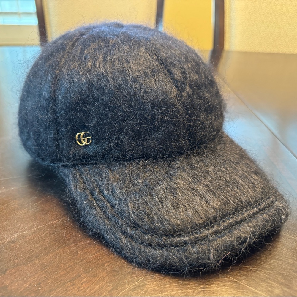 New Authentic Gucci GG Logo Mohair Black Baseball Hat Size M